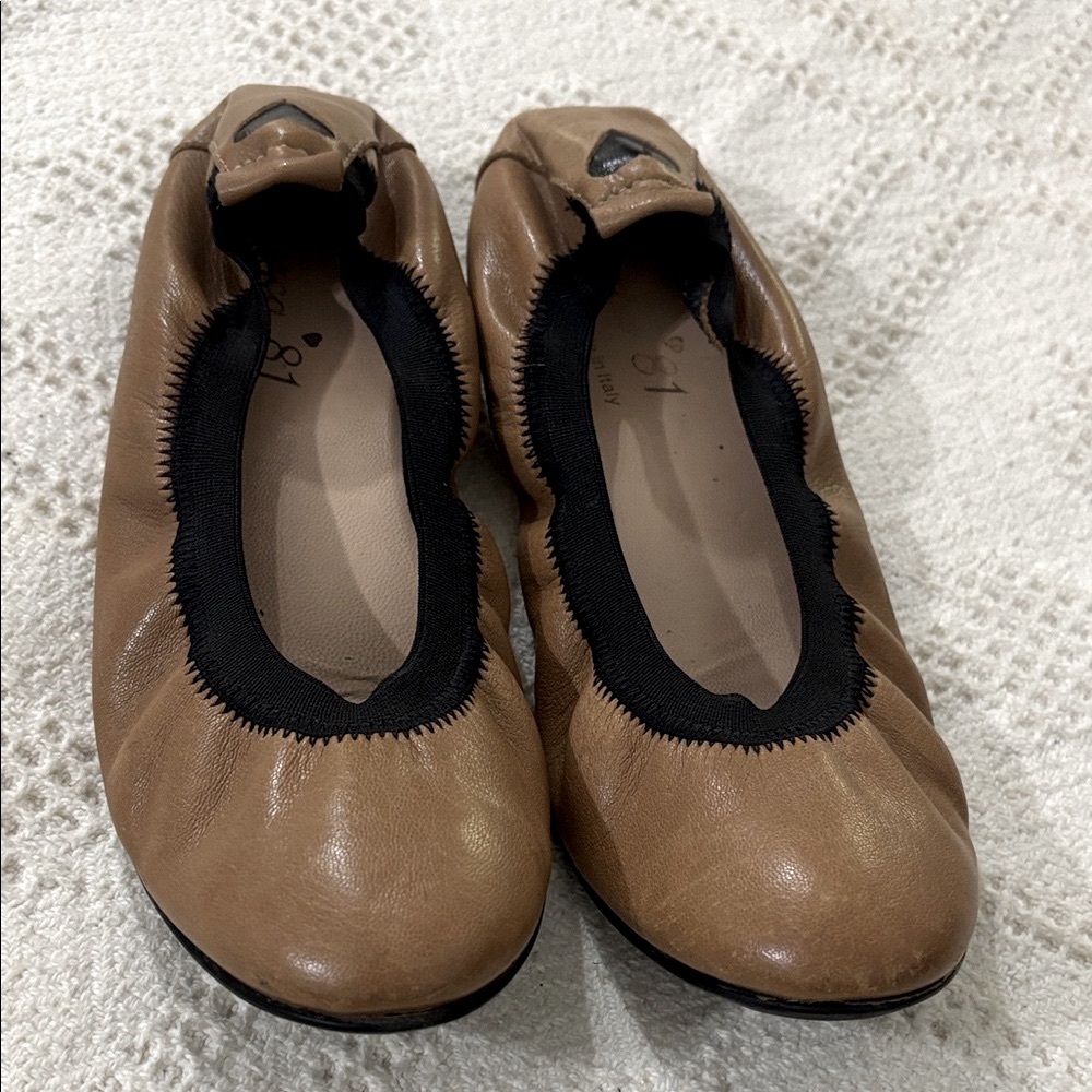 FERCA 81 Ballet Flat Shoes Leather Upper/Sole Size 37 US 6 Made in ITALY‎